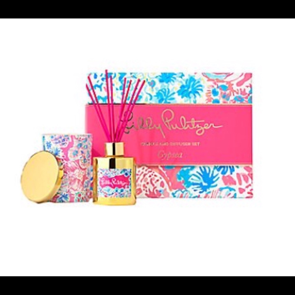 Lilly Pulitzer candle and diffuser set